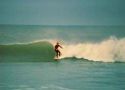 surfer_girl_right